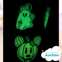 Load image into Gallery viewer, Glow In The Dark Halloween Pre-Decorated Bottle Charity Auction