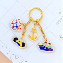 Load image into Gallery viewer, Cruise Landmarks Keychain