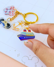 Load image into Gallery viewer, Cruise Landmarks Keychain
