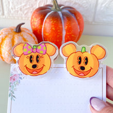 Load image into Gallery viewer, Spoopy Pumpkin Duo Acrylic Clips