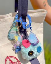 Load image into Gallery viewer, Stitch Carabiner Charm Clip