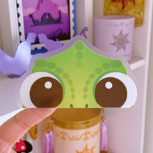 Load image into Gallery viewer, Pascal Peeker Car Decal