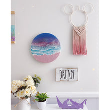 Load image into Gallery viewer, Ombre Minimalist Desktop Macrame