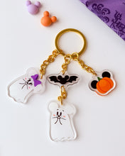 Load image into Gallery viewer, Mickey &amp; Minnie Falloween Ghosts Keychain

