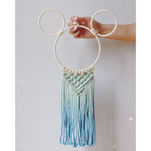 Load image into Gallery viewer, Ombre Minimalist Desktop Macrame
